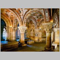 Basílica de San Isidoro de León, photo Megginede, Wikipedia.jpg